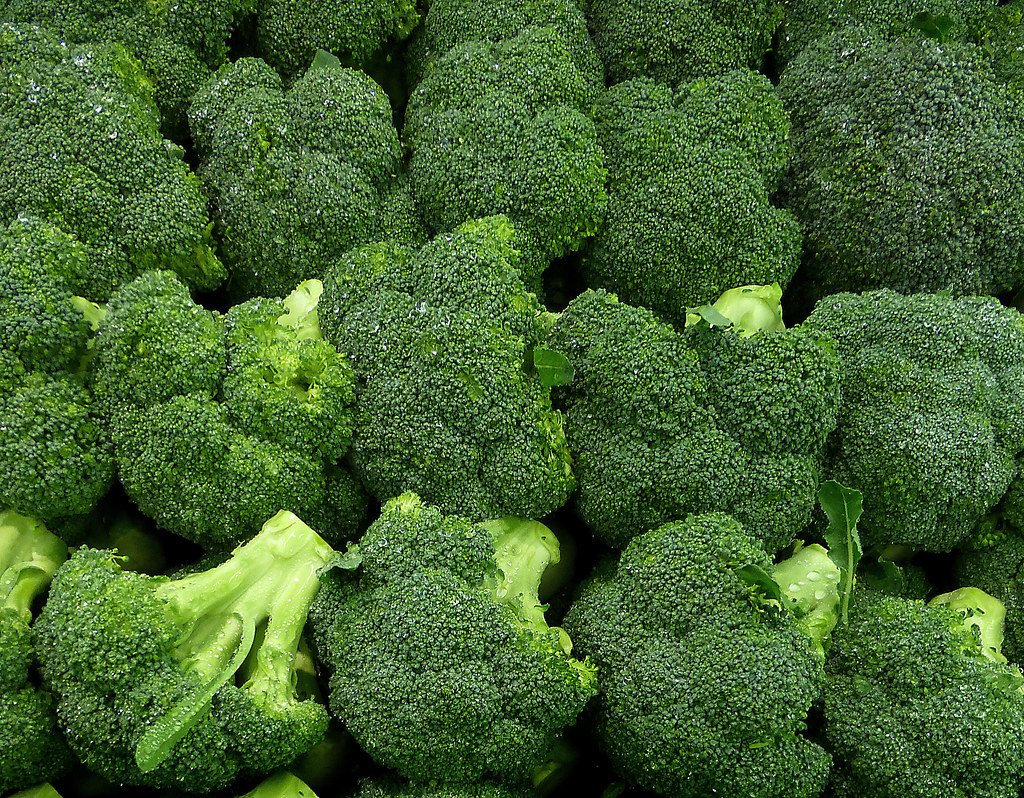 10 Amazing Foods Reduce High Blood Pressure easily broccalie